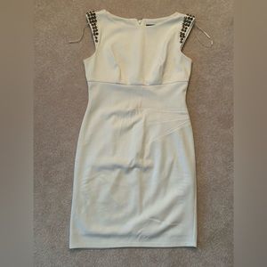 Vince Camuto - Spike Shoulder Cap Dress, White/Brass